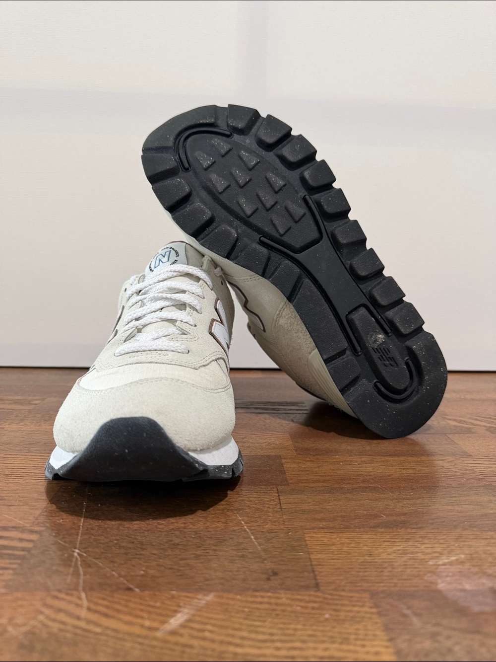 New Balance 574D Rugged Classic Beige Suede Men's Sneaker - Picture 3 of 5
